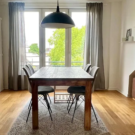 Apartman Gemuetliche Dachwohnung Mit Kleinem Domblick *